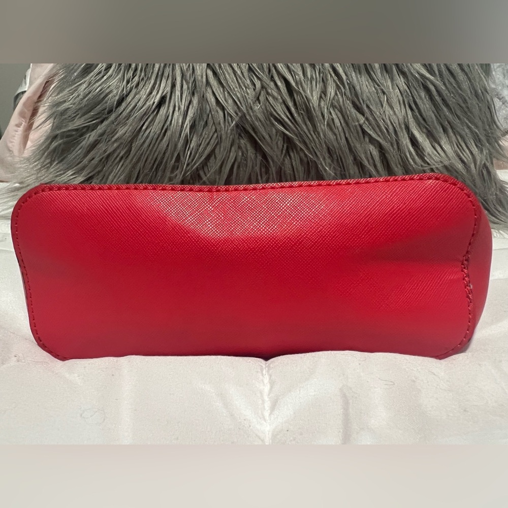 🩷♥️🩷 Mini Guess Crossbody/Handbag ♥️🩷♥️ - Picture 6 of 11